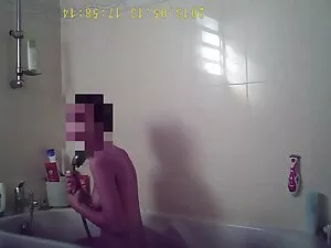 - جینا ولنتاین در حا ...