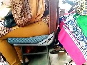 مشتری بلوند انحنا عک ...
